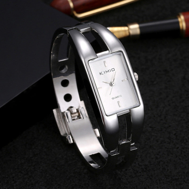 Beliebte Armband Uhren Damenmode Quarz Uhren Ausgefallene Frauen Uhren Schmuck Anspruchsvolle und stilvolle Frauen Uhr