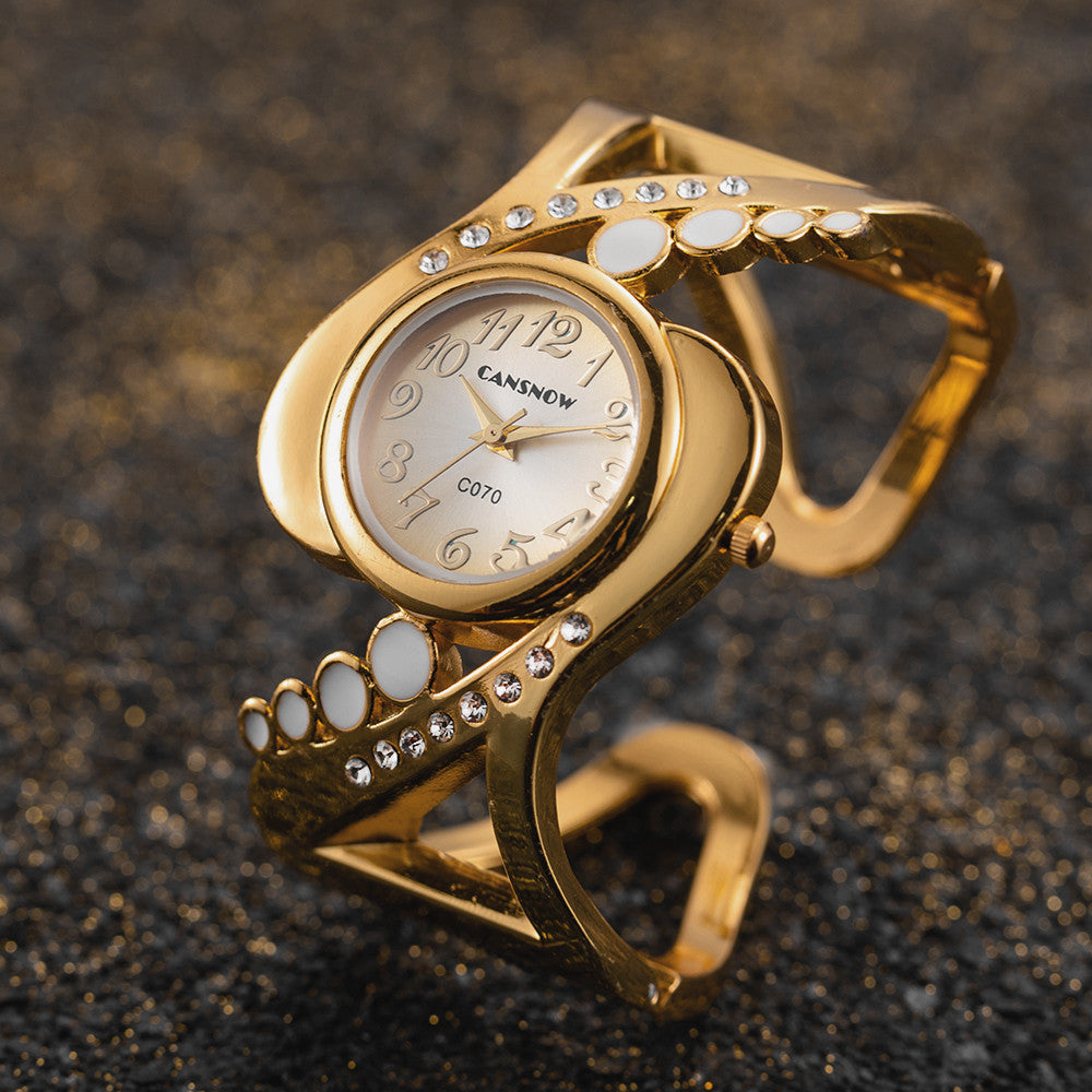 Damenarmbanduhr, kreativ geformte Luxus-Freizeituhr, ausgefallene Damenuhren, Schmuck, anspruchsvolle und stilvolle Damenuhr, einzigartige Damenuhren
